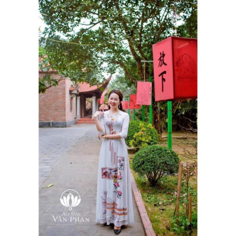 ÁO DÀI TRẮNG HỌA TIẾT KO KÈM QUẦN