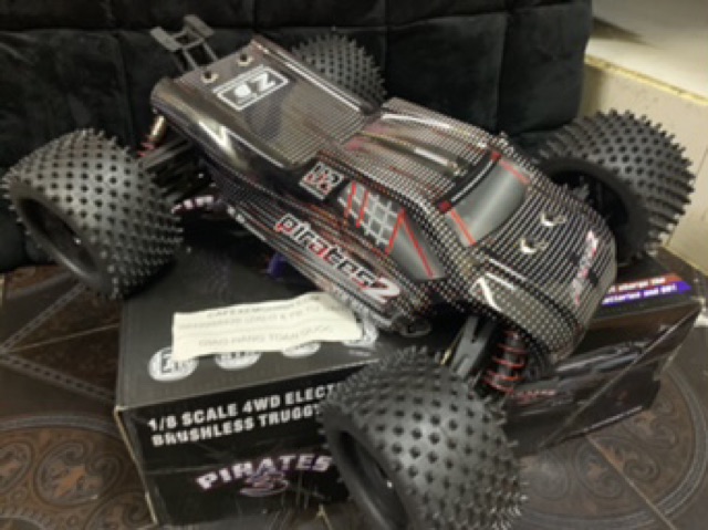 Kit xe kim loại truggy zd pirates V3 size siêu to 1/8 chạy 110km/h