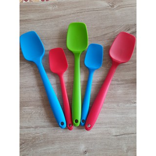 Phới silicon muỗng đúc màu lớn 28 cm,nhỏ 21cm