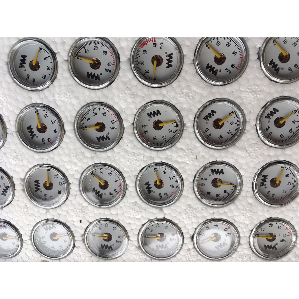 Đồng hồ đo áp suất WM màu trắng - 40mpa chân 8- hàng cao cấp-