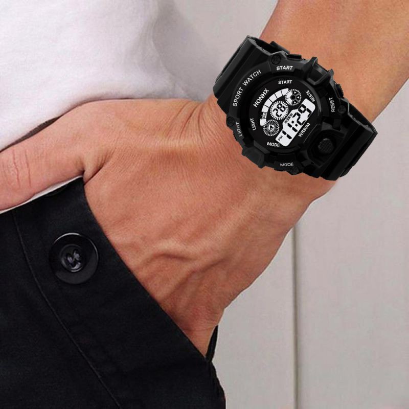 Đồng hồ đeo tay kỹ thuật số chống thấm nước phong cách thể thao