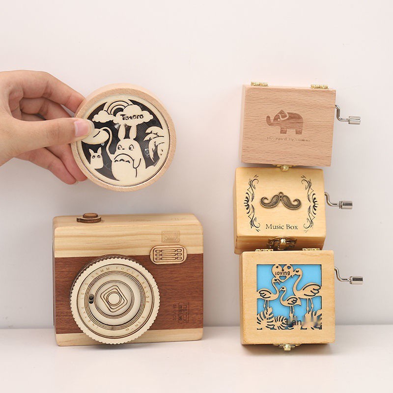 Hộp nhạc quay tay bằng gỗ sáng tạo đồng hồ tự làm quà tặng cho bé gái nhân Ngày thiếu nhi Day