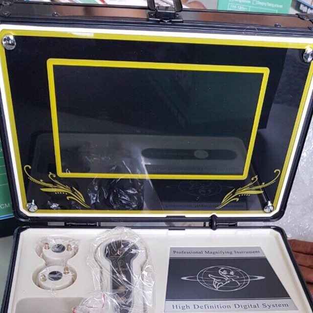 Máy soi da 9inch có chụp ảnh