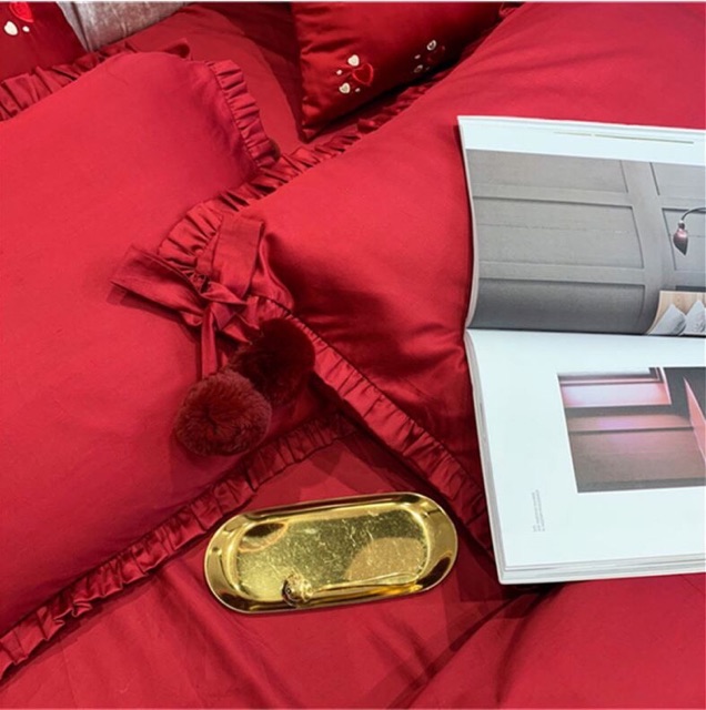 Bộ Cưới Lụa KISSME 7 món( tặng 1 trái tim có kèm ruột)