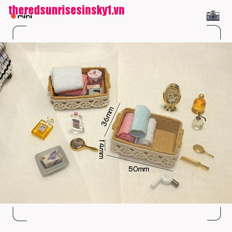 Set đồ chơi phòng tắm mini tỉ lệ 1: 12 cho nhà búp bê