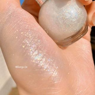 ✨ 𝐍𝐇𝐔̃ 𝐆𝐔𝐈𝐂𝐀𝐌𝐈 ✨
[ NHŨ BẮT SÁNG]
