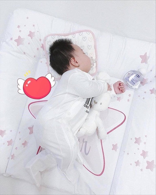Gối xô cho bé sơ sinh hình tim sao