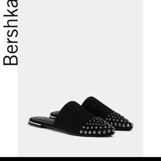 Sục bershka sale