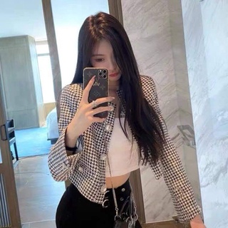 Blazer dạ kẻ dáng ngắn