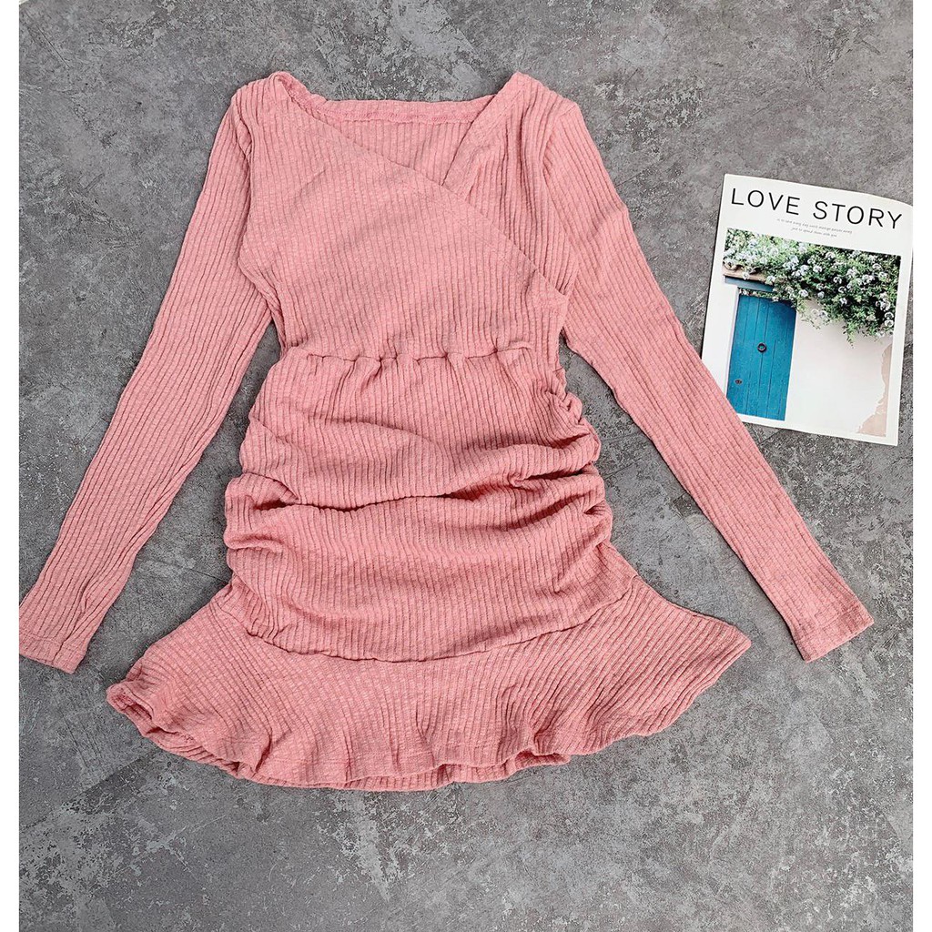 [Mã SKAMA06 giảm 8% tối đa 50K đơn 250K] Đầm hồng tay dài cổ đắp đuôi cá | BigBuy360 - bigbuy360.vn