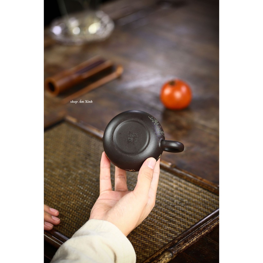 Ấm tử sa Nghi Hưng Tây Thi (Họa My Ca)