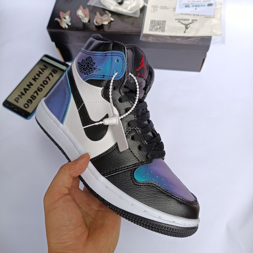 Giày sneaker 𝐍𝐈𝐊𝐄 𝐀𝐈𝐑 𝐉𝐎𝐑𝐃𝐀𝐍 1 Xanh loang cao cổ phản quang 2021 cực hot và độc full box bill