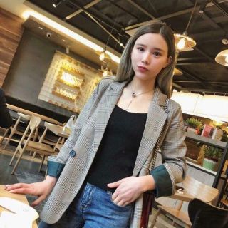 Áo khoác Blazer kẻ