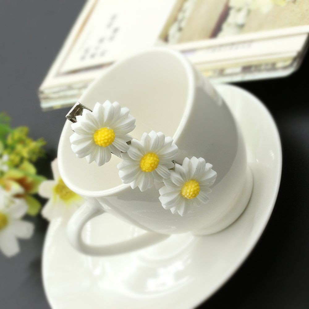 Bộ 2 phụ kiện tóc hình hoa cúc xinh xắn cho nữ