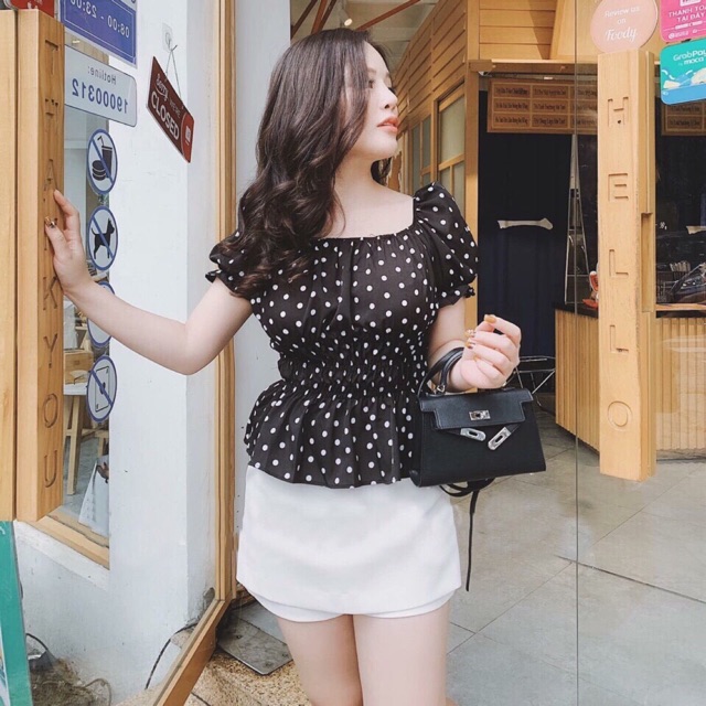 Áo croptop Áo croptop chấm bi FREESHIP Nhập MADEBY20 giảm 20k đơn trên 300k