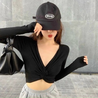 Áo Croptop xoắn dài tay ngực kiểu mới về PiPY Store, Áo kiểu chéo ngực cổ v
