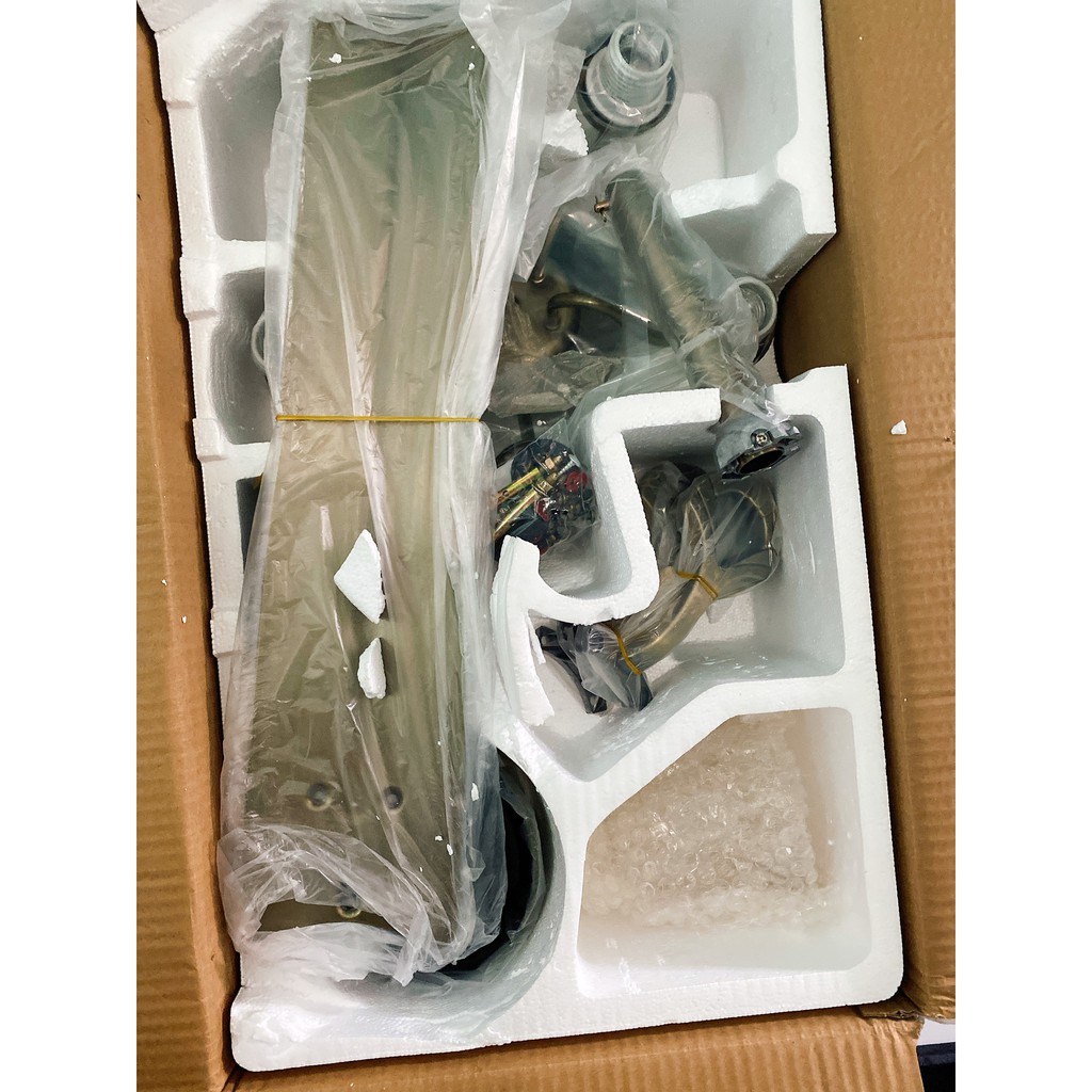 Quạt trần đèn cánh sắt 5 đèn sải cánh 1m35+ điều khiển từ xa+ bóng đèn BH 10 năm