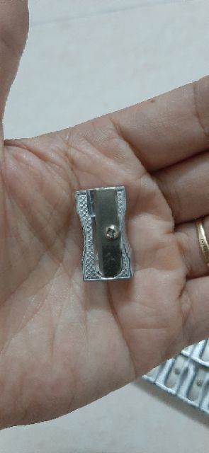 Gọt bút chì sắt