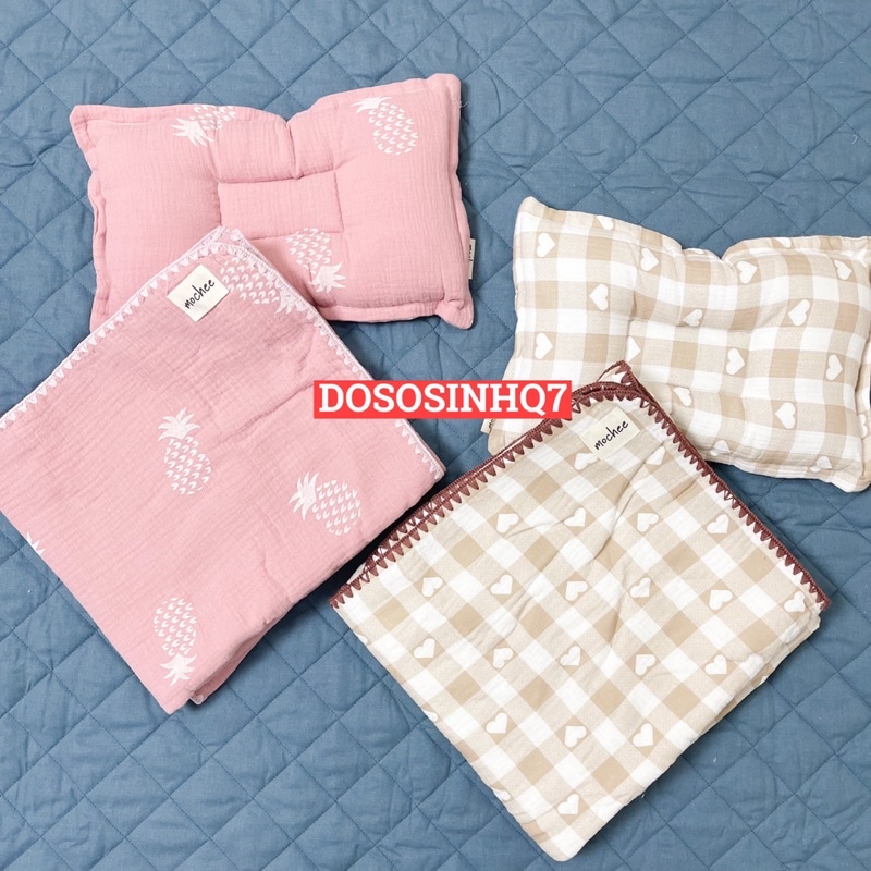 Set chăn kèm gối lõm sơ sinh Muslin Mochee