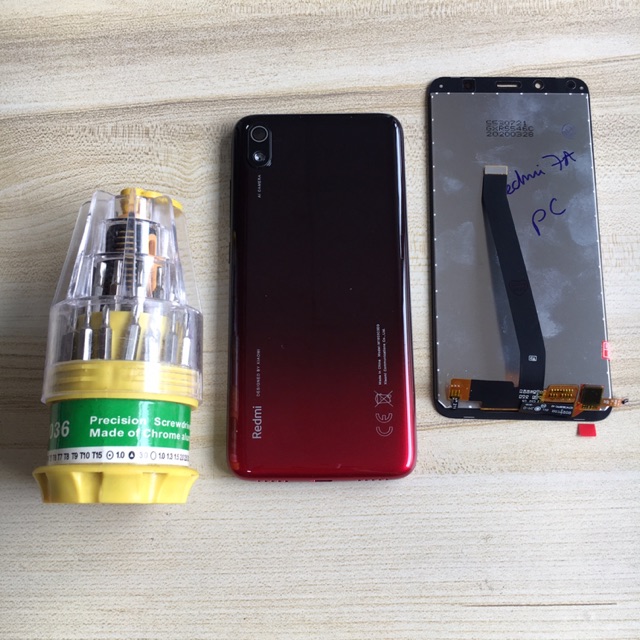 Combo Bộ Vỏ Sườn + Màn Hình Redmi 7A Zin Hàng Cao Cấp ( Tặng bộ vít đa năng)