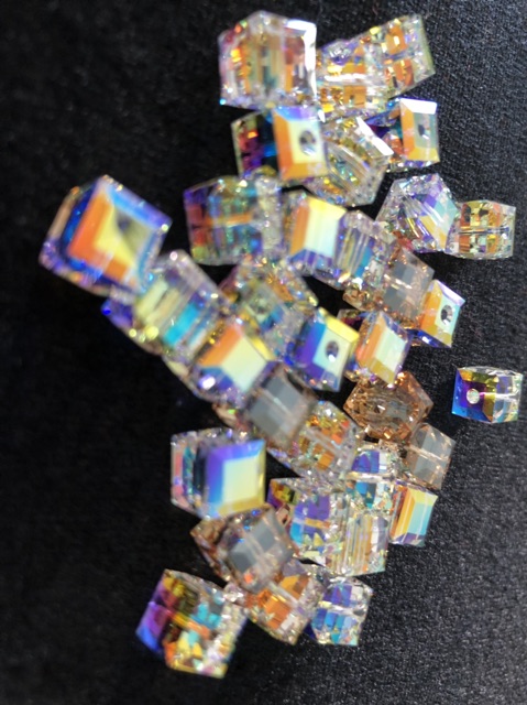 Combo 10,15,20 Hạt Pha Lê Áo Vuông 6ly Tặng Kèm Dây Kết