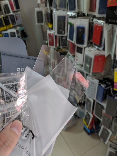 Cường lực Xiaomi Mi 9 / Mi 9 Pro / CC9 / Mi 9 Lite hiệu Gor cao cấp chất đẹp 9H/2.5D gần full màn ( tặng keo mép )