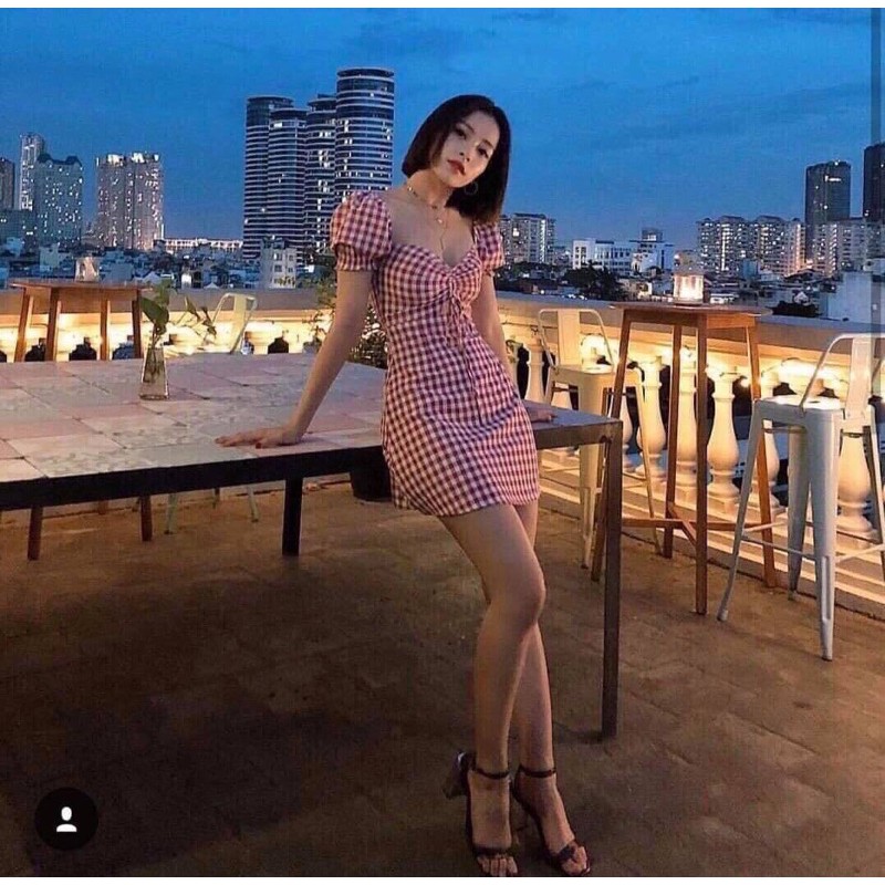 Đầm Caro Đỏ Rút Dây Ngực