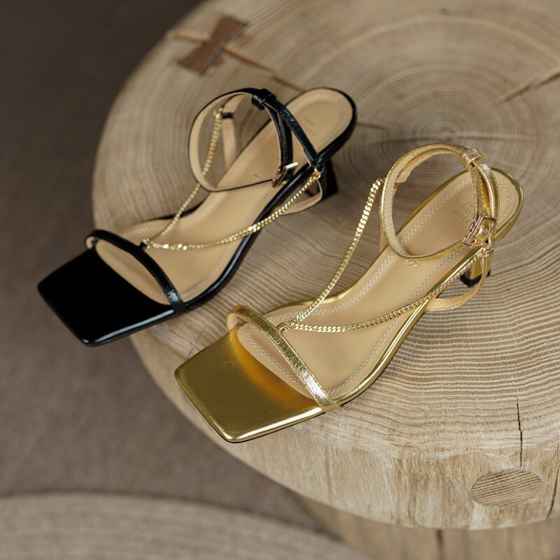 SANDAL QUAI MẢNH KÈM DÂY XÍCH TRANG TRÍ