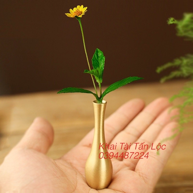 Bình hoa tí hon bằng đồng cao 6cm