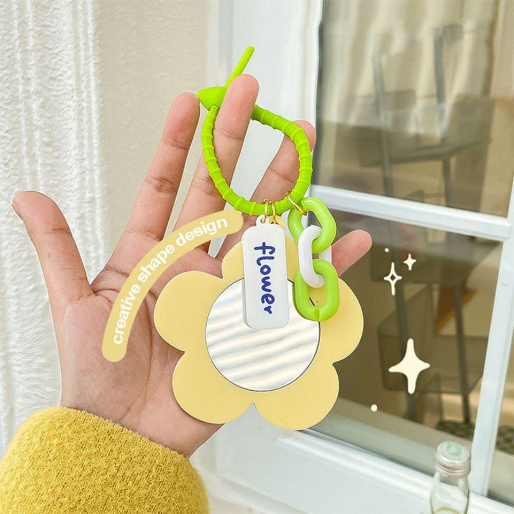 Móc Khóa Mặt Gương Nhỏ Họa Tiết Hoạt Hình Sáng Tạo