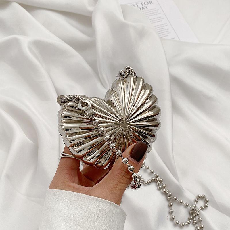 Túi Đeo Chéo Vai Mini Hình Trái Tim Bằng Kim Loại Phong Cách Punk Dành Cho Nữ