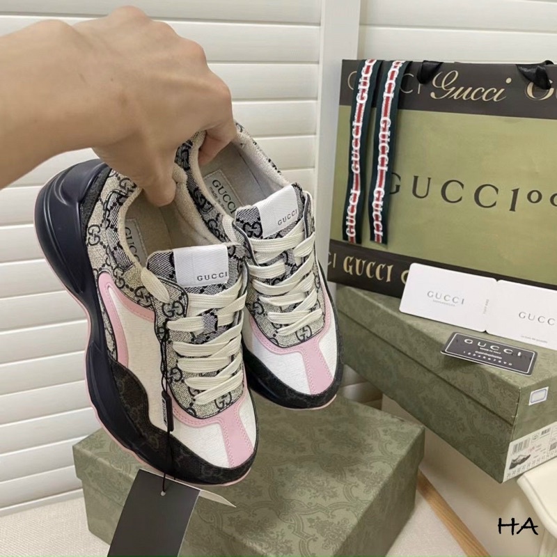 GIÀY GU'CCI HỒNG ĐEN LAI AU SC