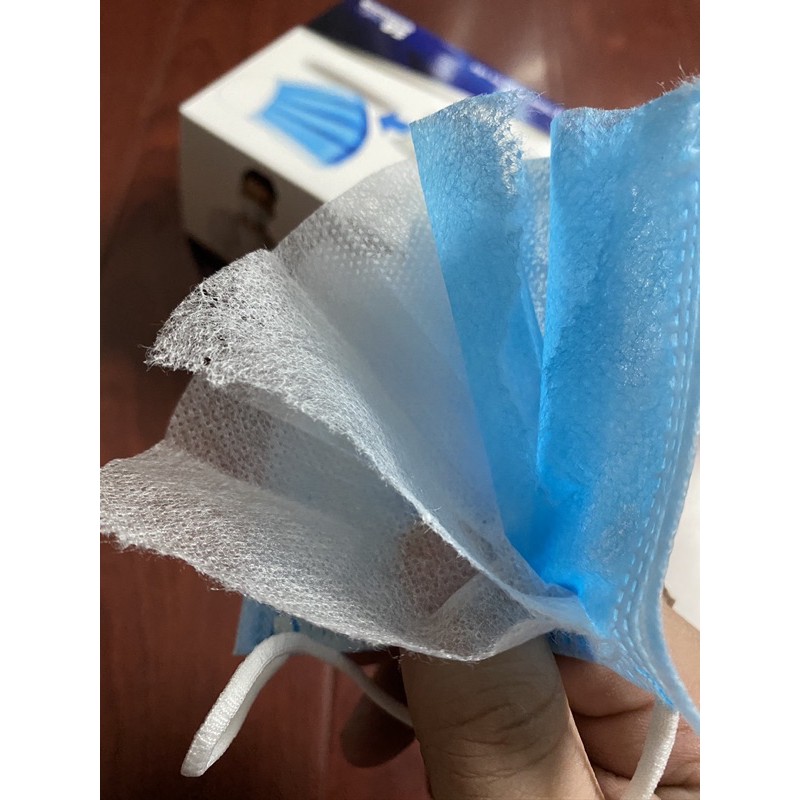 Khẩu trang y tế 4 lớp hàng công ty Hồng Hà