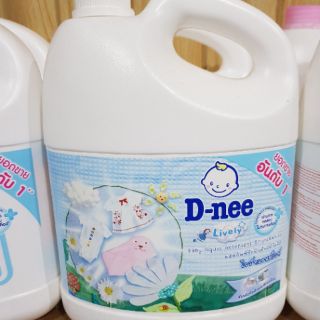 Nước giặt xả Dnee