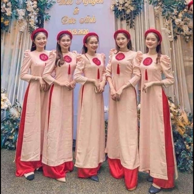 Áo dài lụa hồng tay bồng