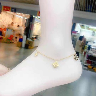 Lắc chân titan Lv mạ vàng