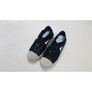 (thanh lý) giày ren nhẹ êm size 37, 35