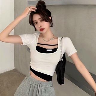 Áo thun croptop cổ thuyền