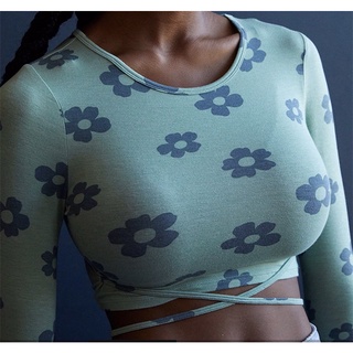 Áo croptop Pacsun chỉ còn nâu size M