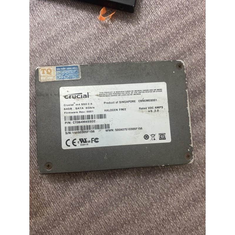 SSD ADATA,CRUCIAL