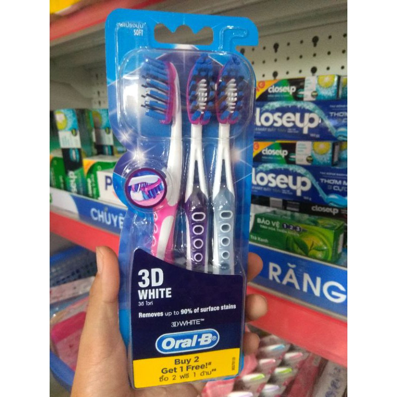 Bộ 3 bàn chải đánh răng Oral-B 3D white