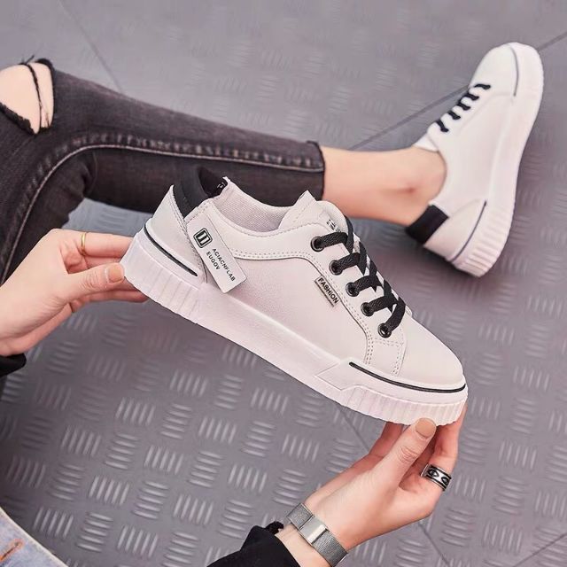 Giầy thể thao nữ, giầy siêu hót 2020, giầy màu trắng đế cao 5cm mã BT99