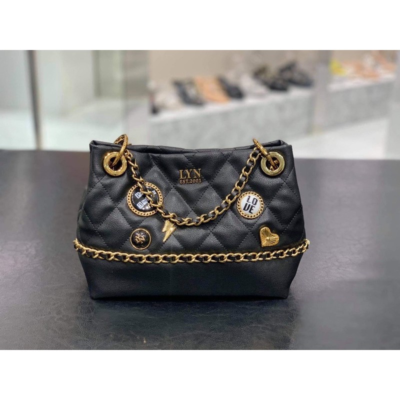 Túi lyn huy hiệu ROXANNE CROSSBODY BAGS