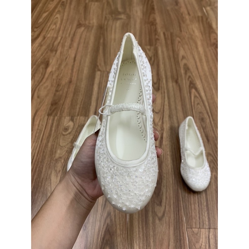 Combo kđr và giầy trắng đính cườm cho bé gái