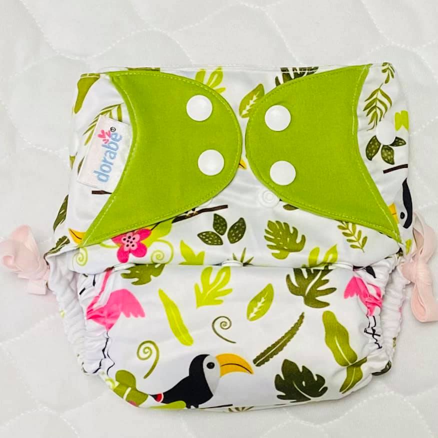 Bỉm vải cho bé Onesize Dorabe mẫu ngẫu nhiên bao gồm vỏ và miếng lót tã vải freesize tái sử dụng 3 năm