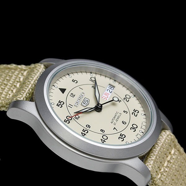 Đồng hồ nam Seiko quân đội Máy Cơ SNK803K2S Dây Nato - Mặt Màu Be - Bảo Hành Chính Hãng 18 Tháng