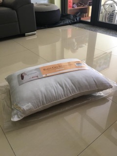 Đôi Ruột gối trắng