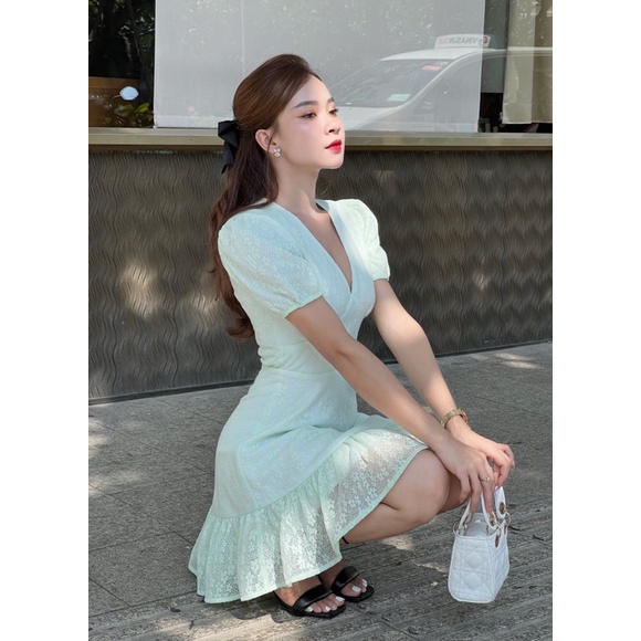 Đầm hoa mai xanh form ngắn dáng xòe tiểu thư xinh xắn - Byveestyle