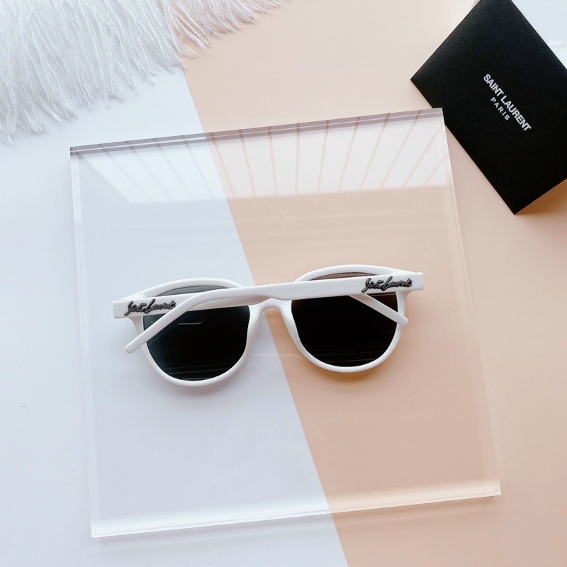 Mắt kính mát YSL trắng xuynh