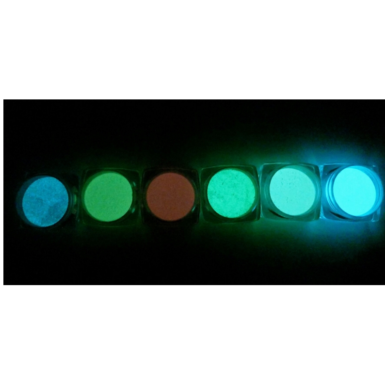 Bột phát quang dùng để trang trí móng tay nghệ thuật